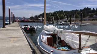 Marshall Sanderling Catboat sailing the Columbia River [upl. by Etteniuq620]