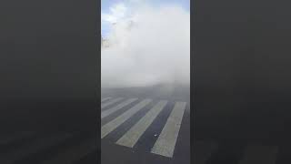 El momento del derrumbe de un edificio durante el terremoto de México [upl. by Einaffyt]